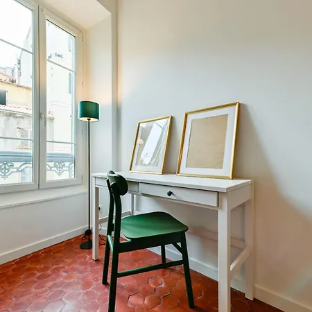 Flavie - Hypercentral Cosy Modern - By Tgb Апартаменты *